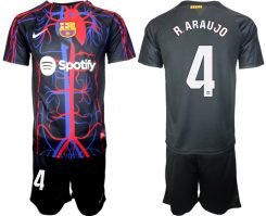 Patta x FC Barcelona Ronald Araujo #4 Shirt 2023-24 Mensen Korte Mouw (+ Korte broeken) Voetbalshirts