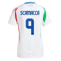 Dames Italië Gianluca Scamacca #9 Uitshirt EK 2024 Voetbalshirts Korte Mouw